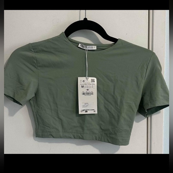 BNWT ZARA CROPPED TOP size M - Picture 2 of 2